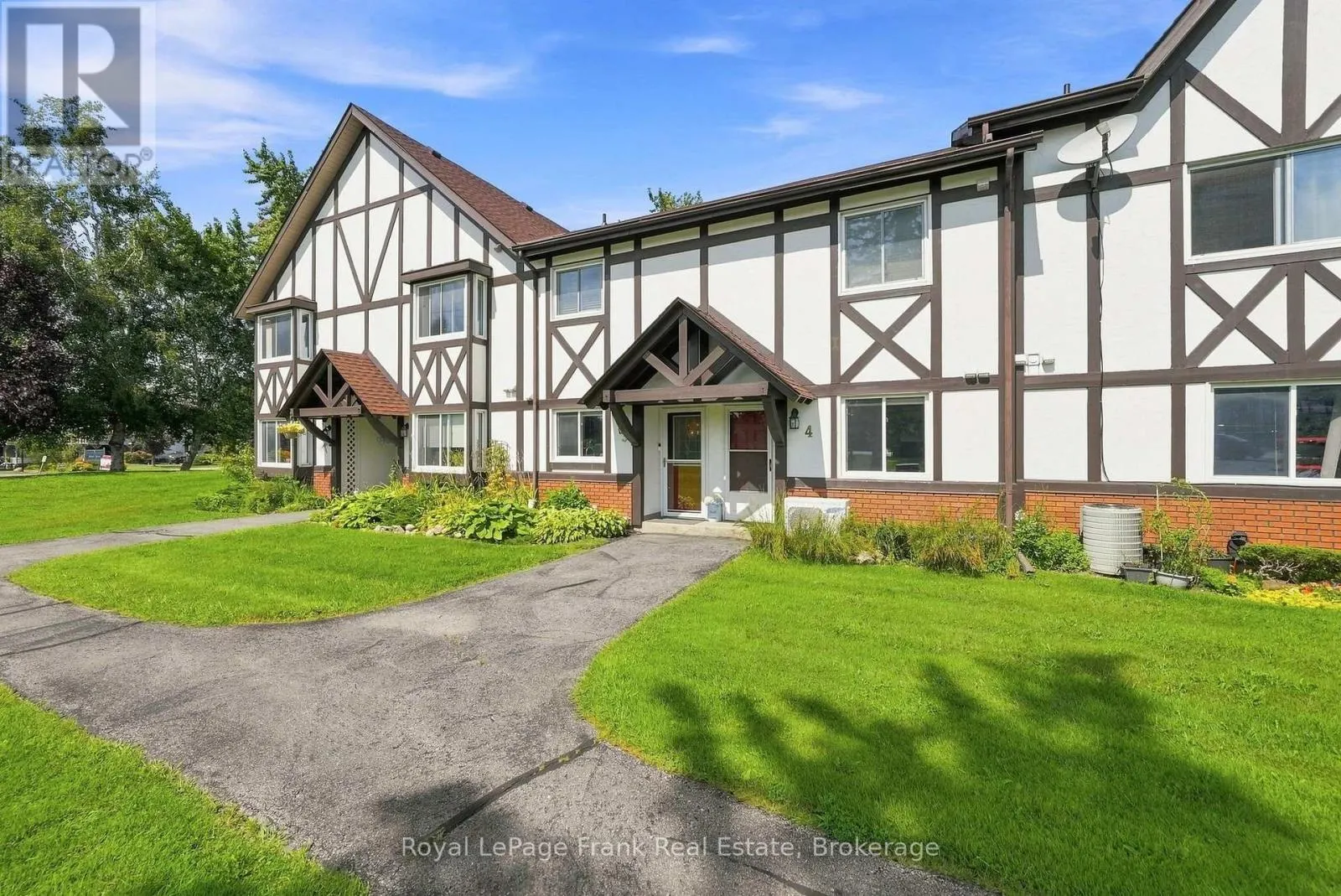 3 - 31 LAGUNA PARKWAY #3