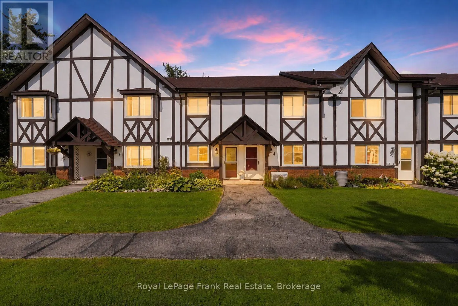 3 - 31 LAGUNA PARKWAY #3