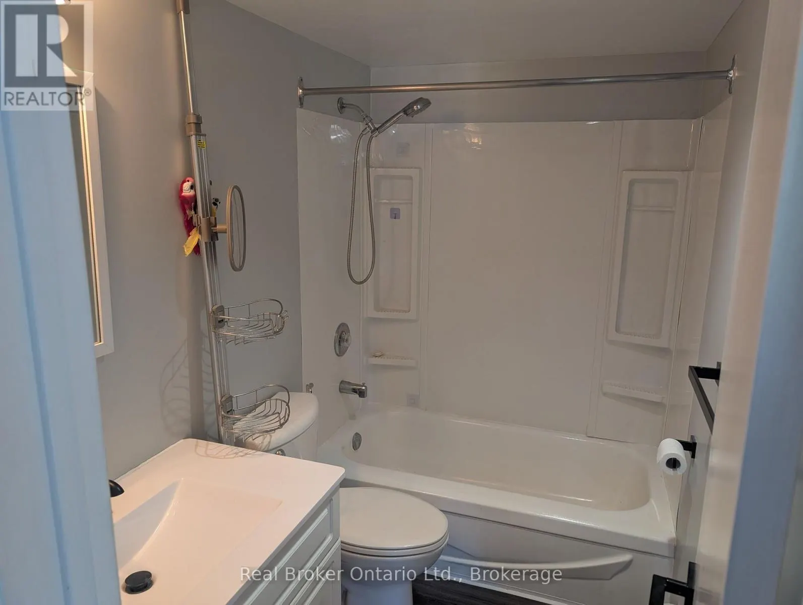7 - 301 WEST STREET N #7