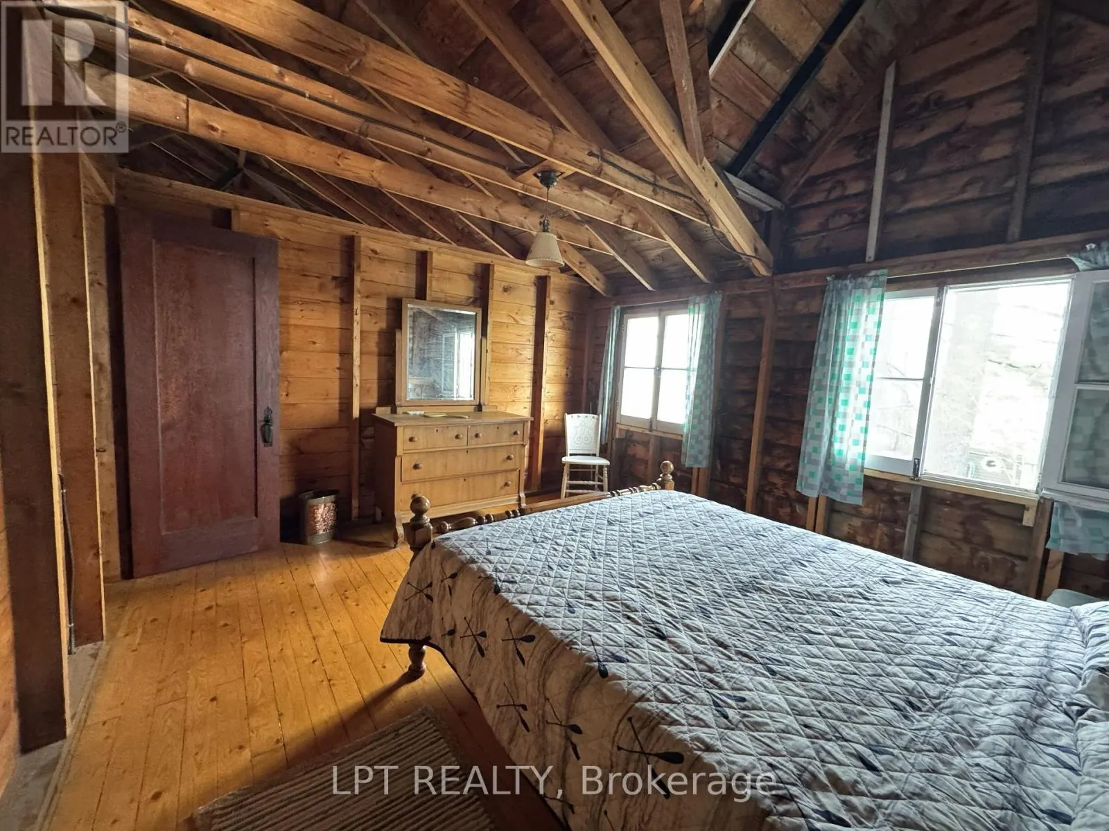1764 BAY PARK ROAD