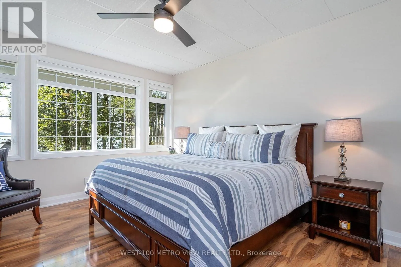 458 SILVER BIRCH DRIVE