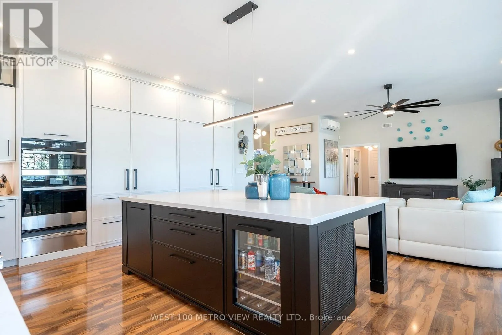 458 SILVER BIRCH DRIVE