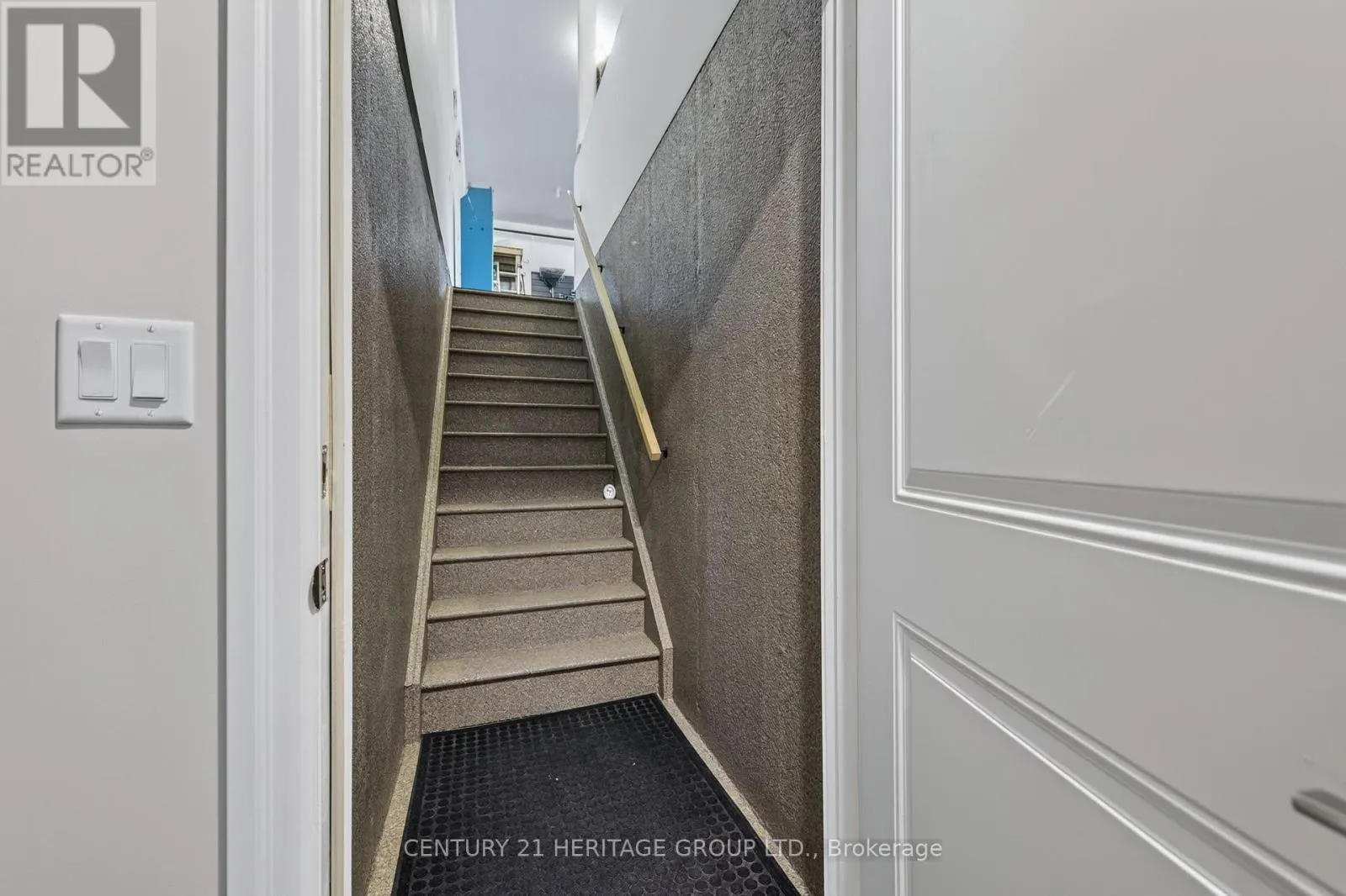13 BYERS STREET