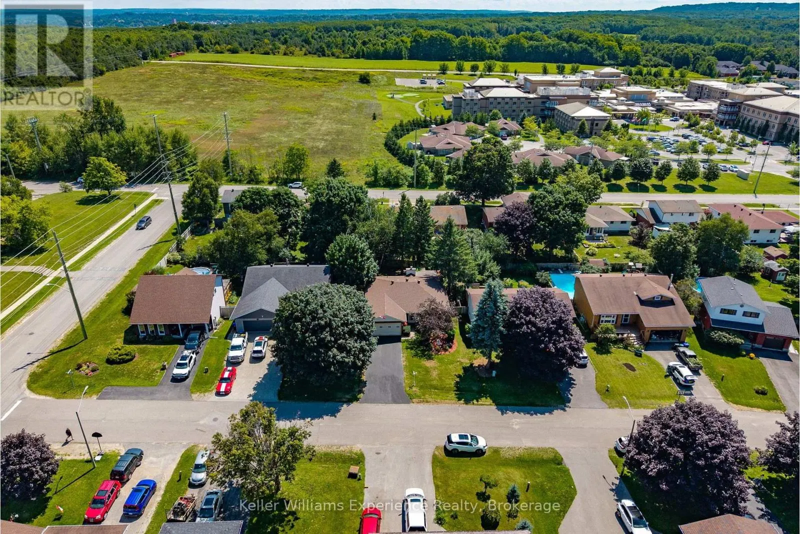 6 BONAVENTURE PLACE