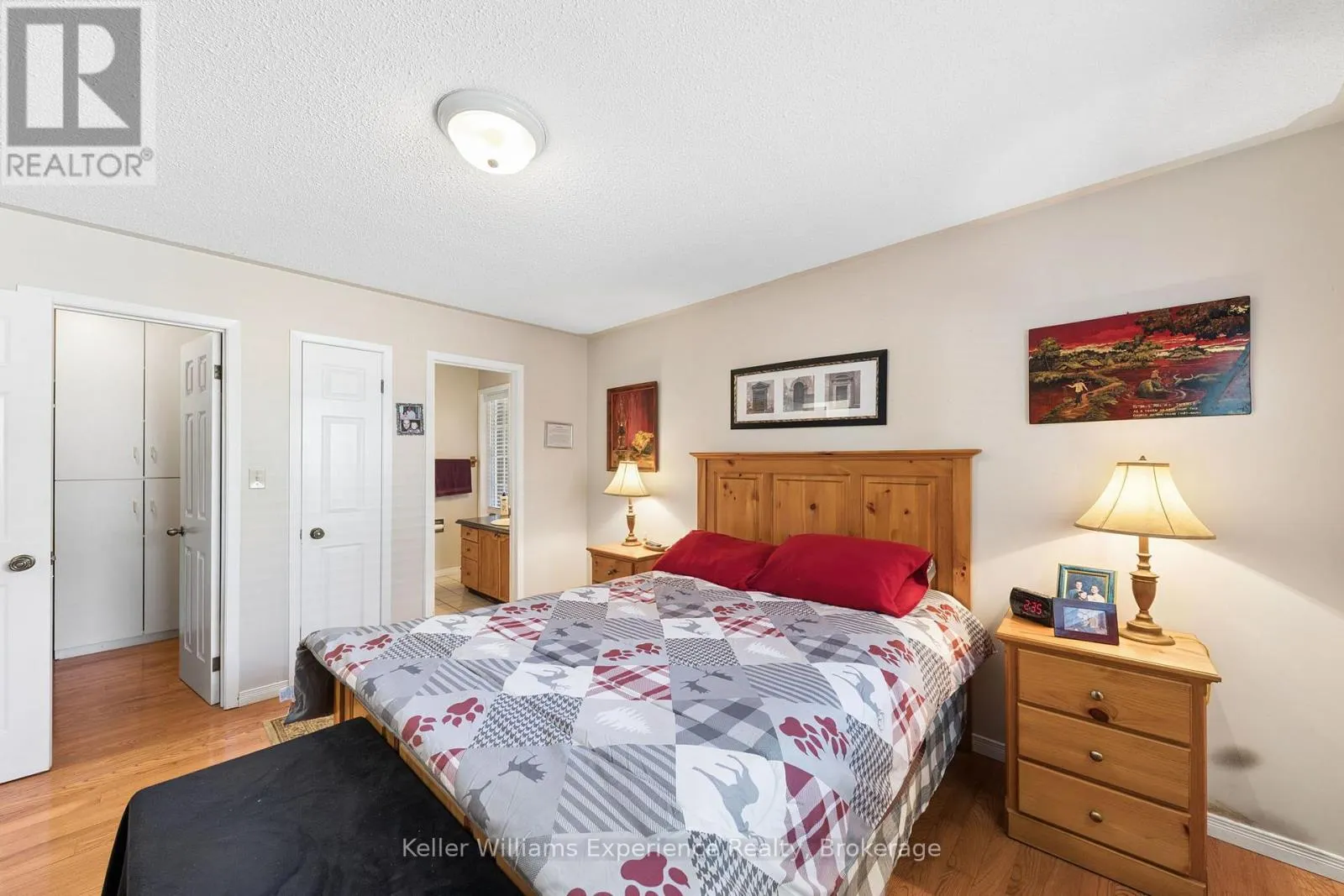 6 BONAVENTURE PLACE
