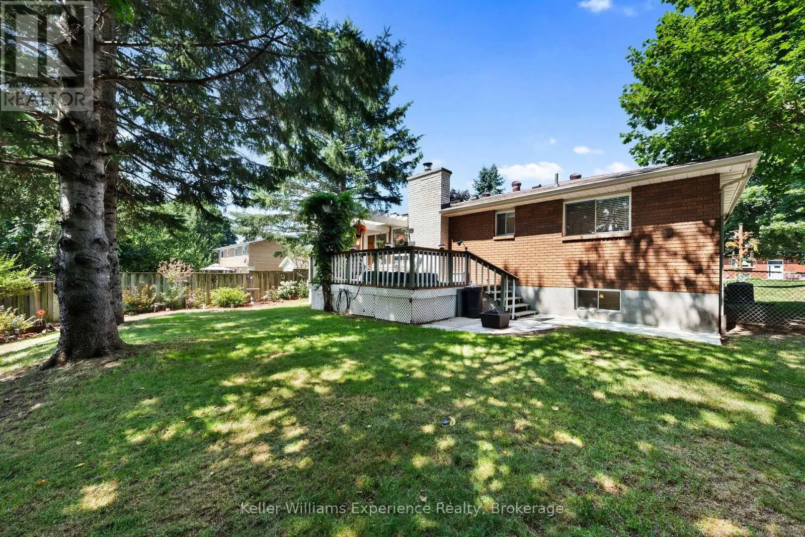 6 BONAVENTURE PLACE