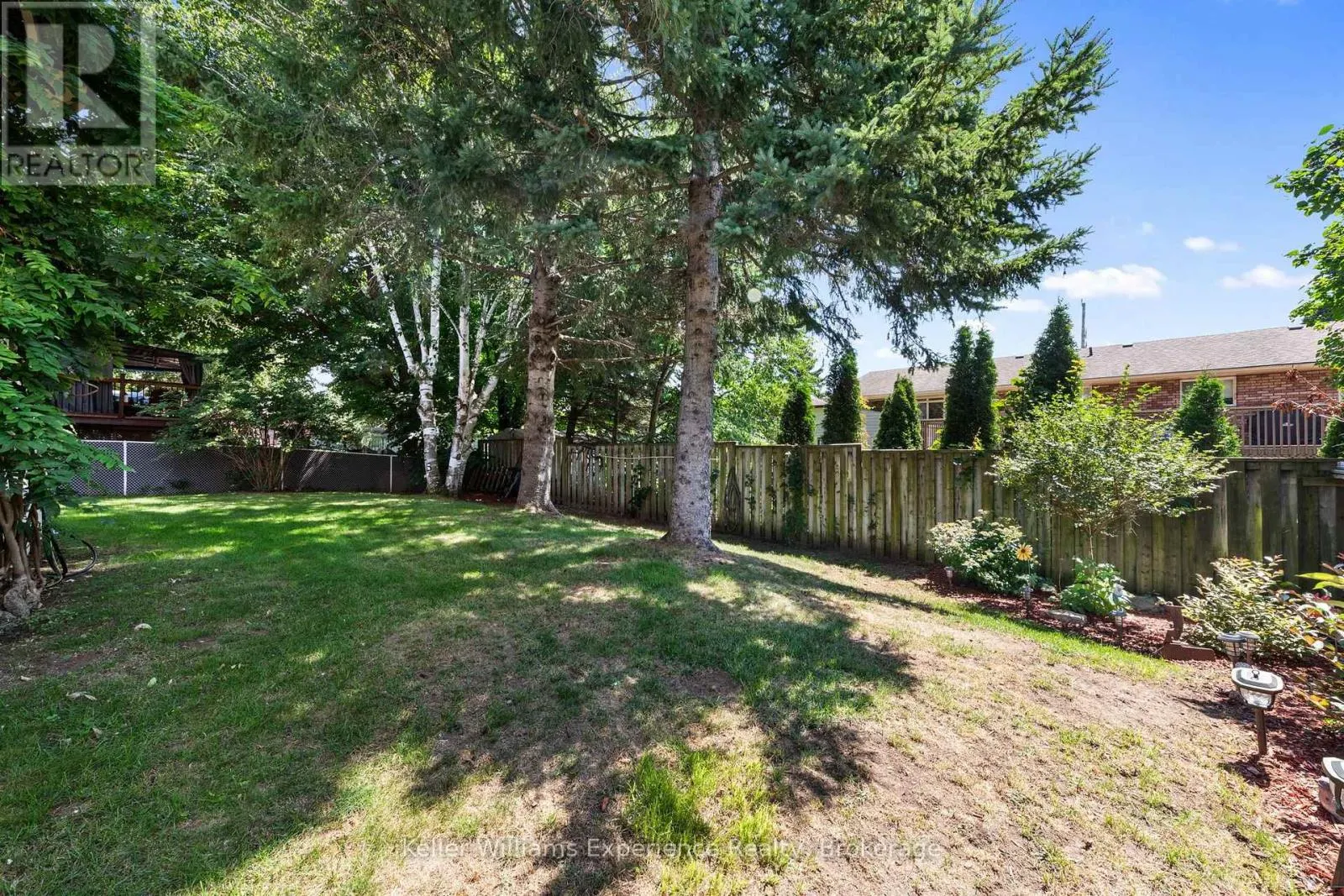 6 BONAVENTURE PLACE