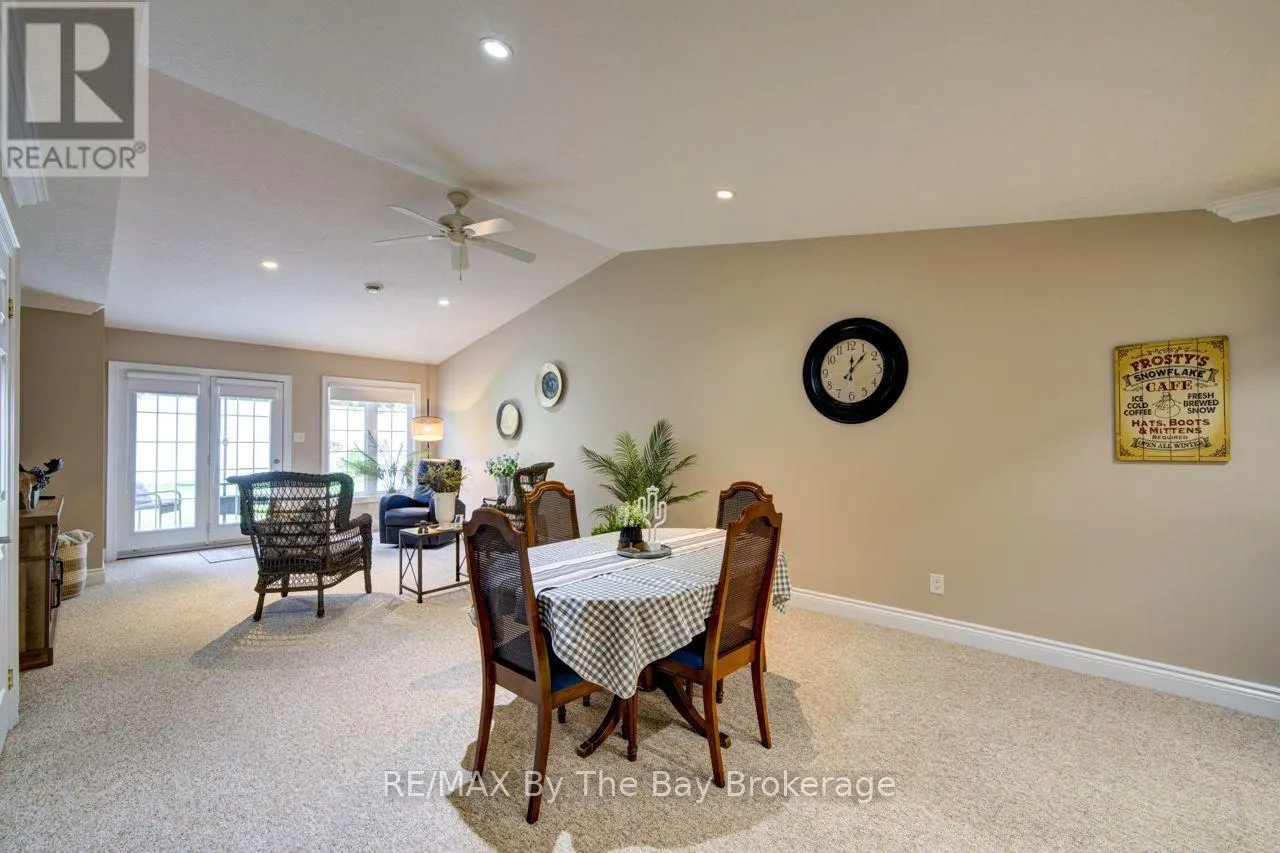 15 MEADOW LANE