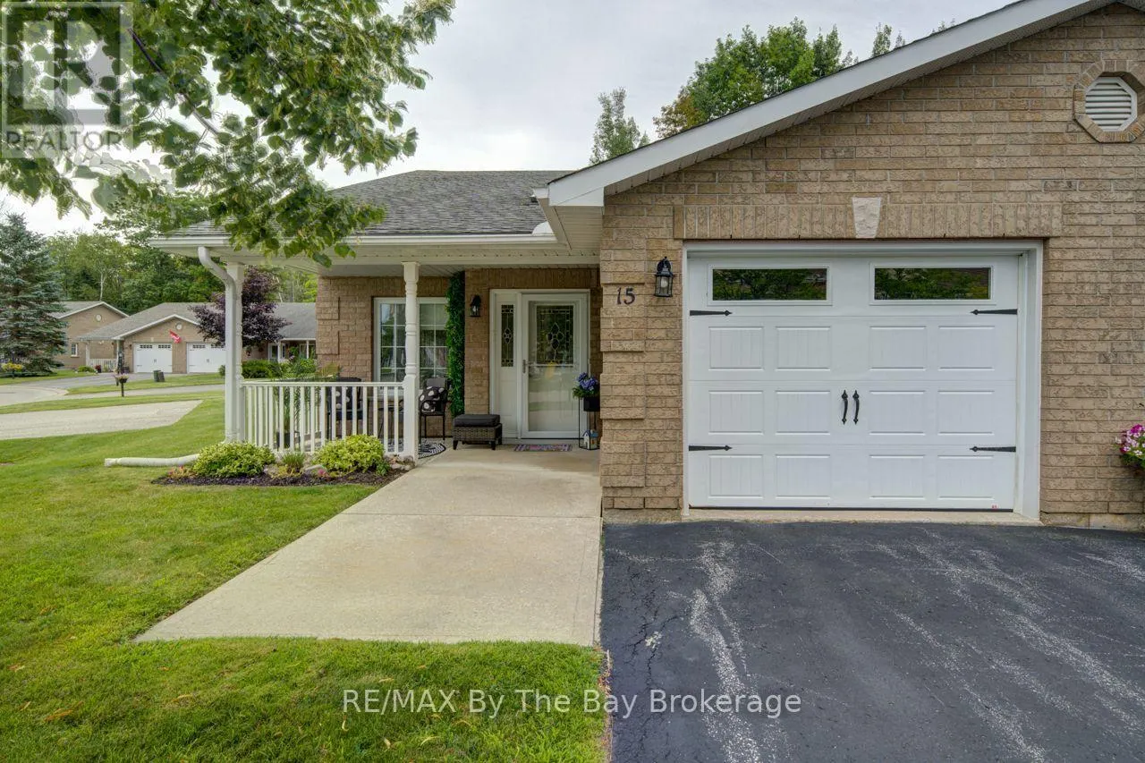 15 MEADOW LANE