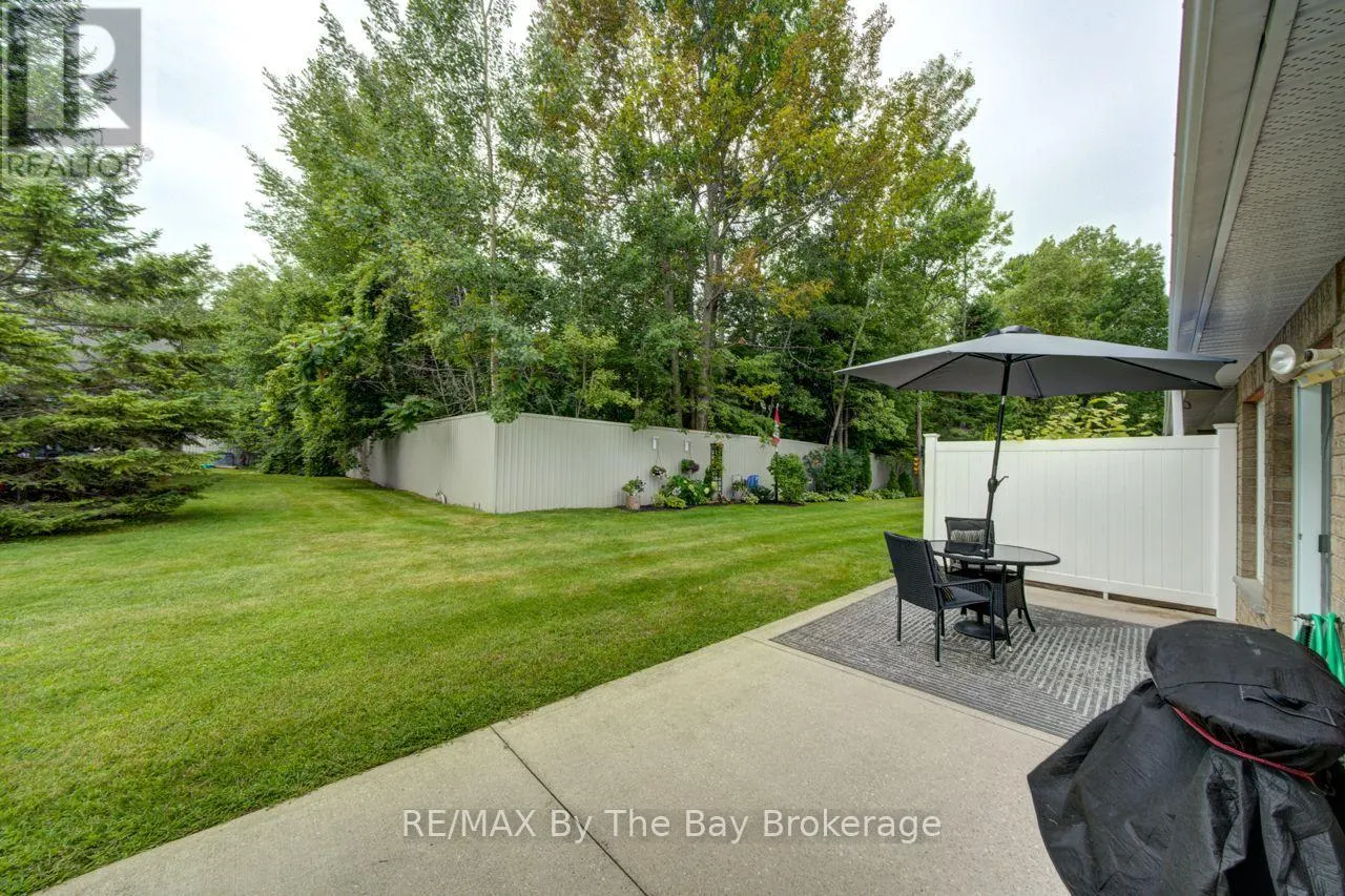 15 MEADOW LANE