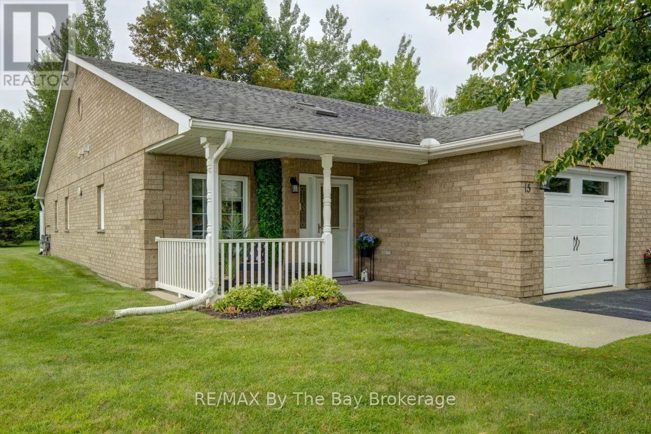 15 MEADOW LANE