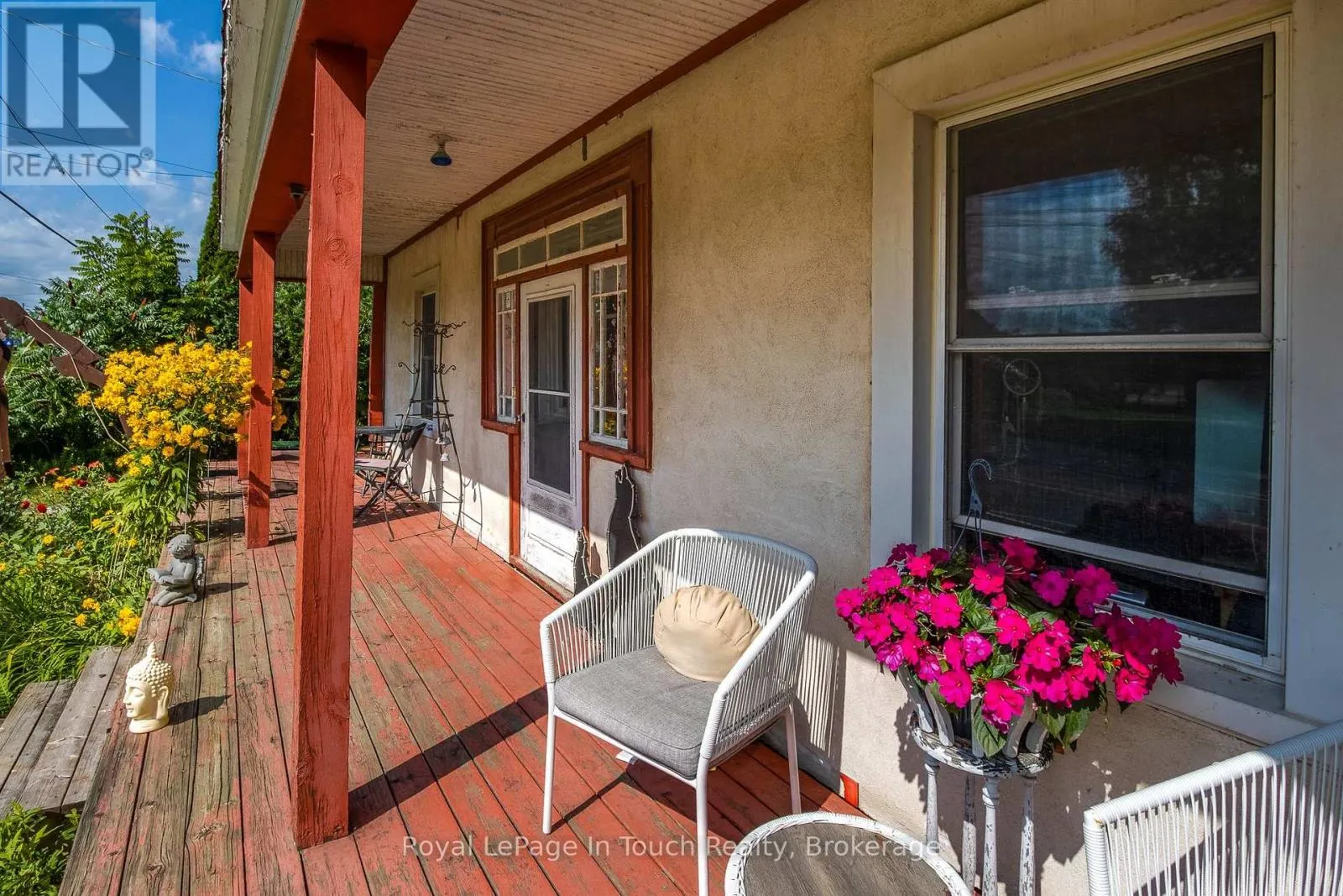 328 LAFONTAINE ROAD W
