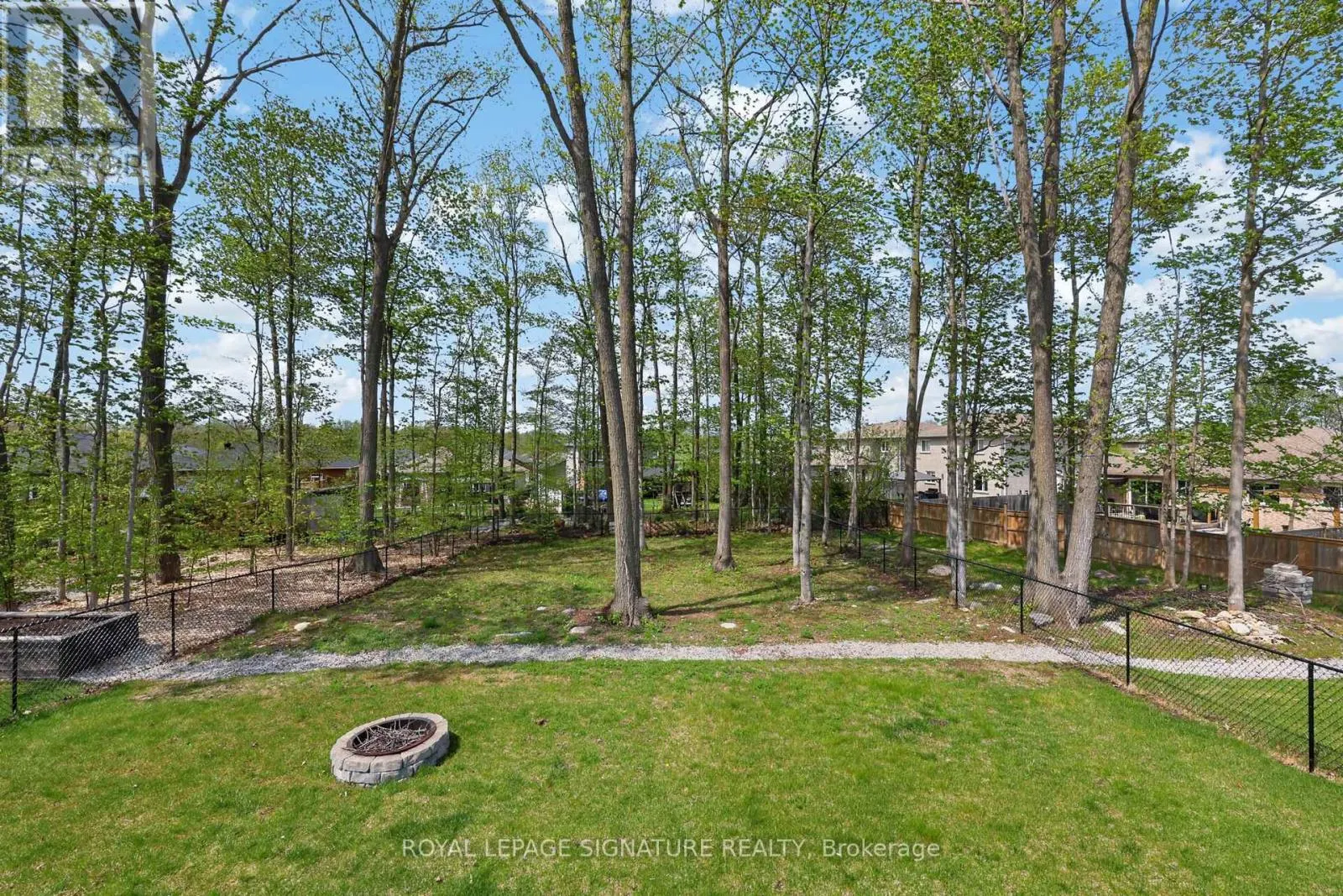 22 HUNTER AVENUE