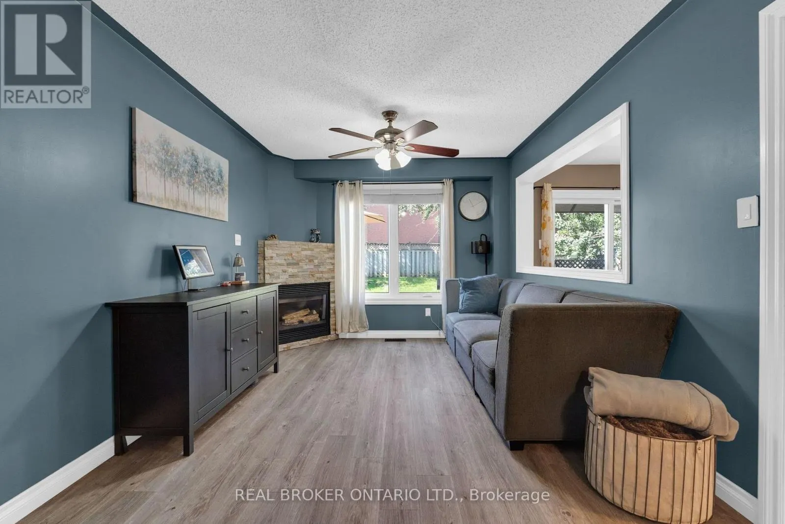 64 VANESSA DRIVE