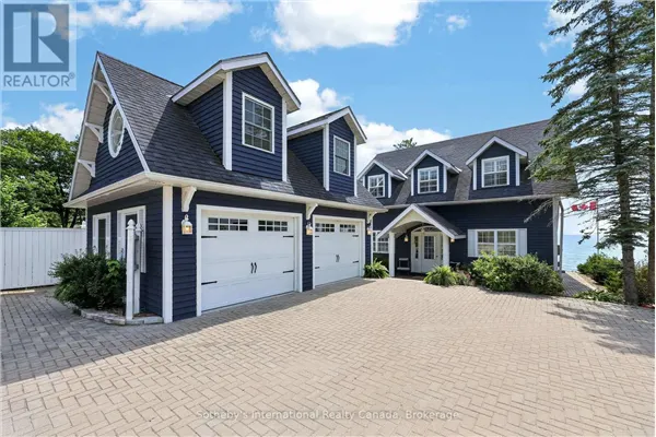 10 LUNDY LANE