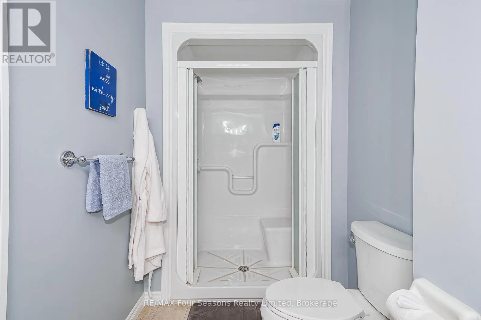 49 - 275 HURON STREET #49