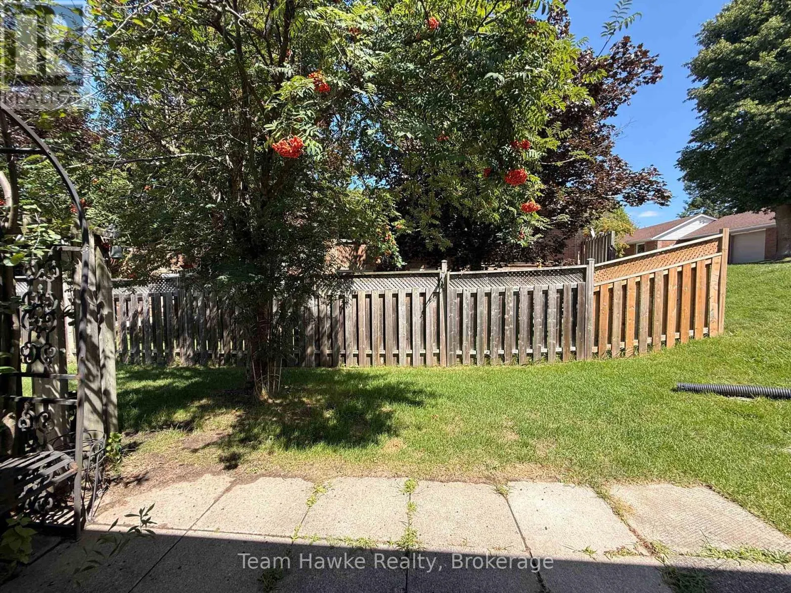 72 - 696 KING STREET #72