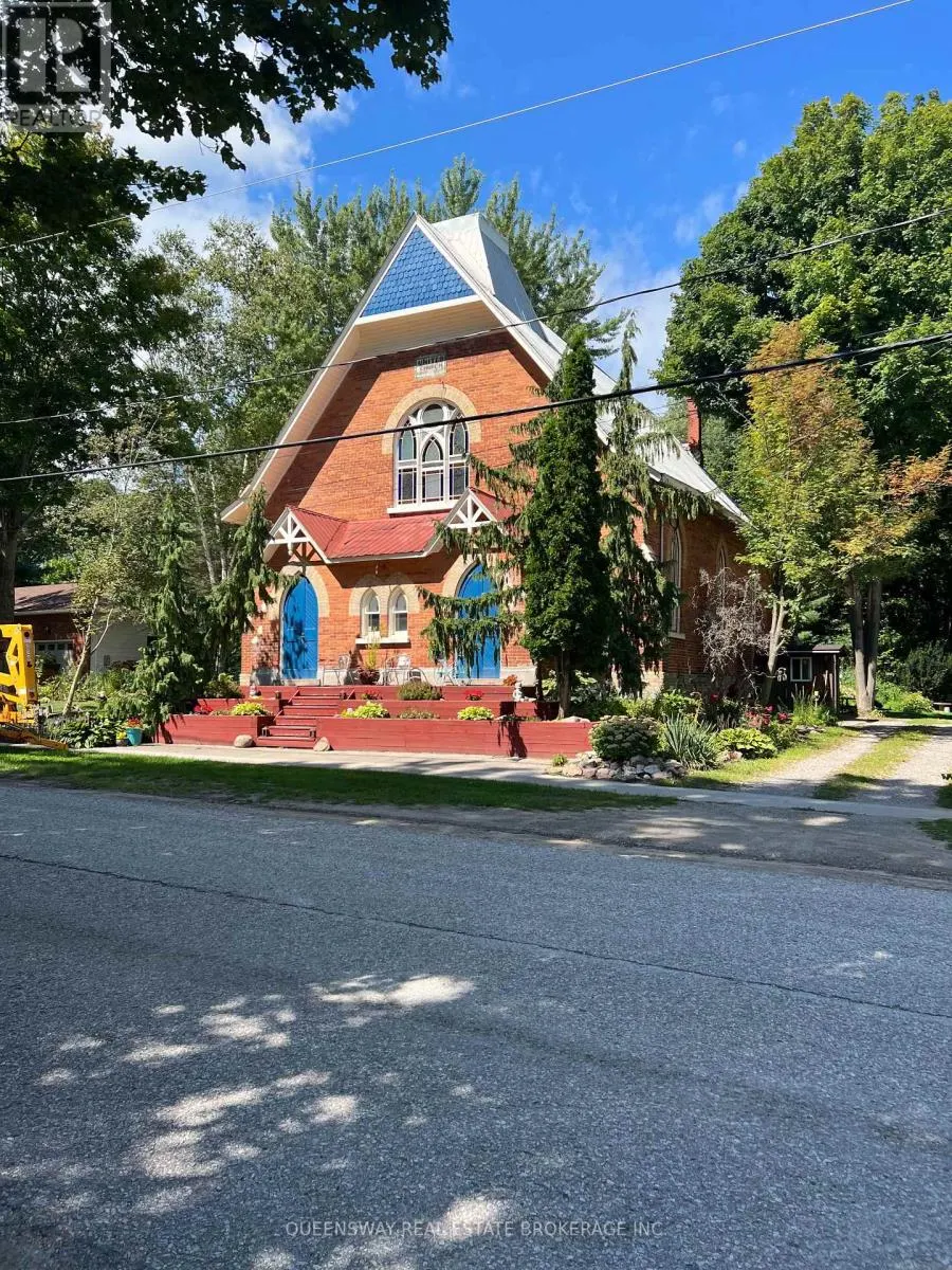 10 MILL STREET W