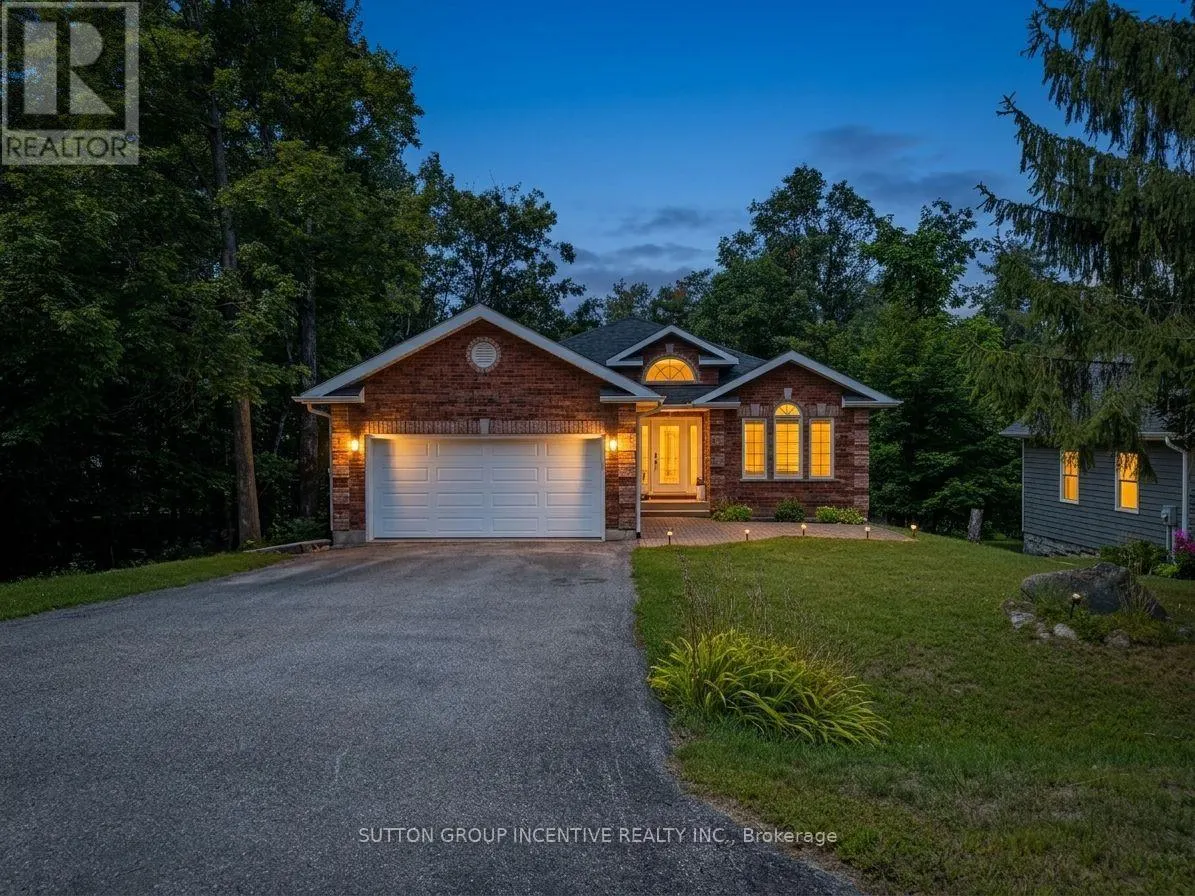 8 ALPINE WAY