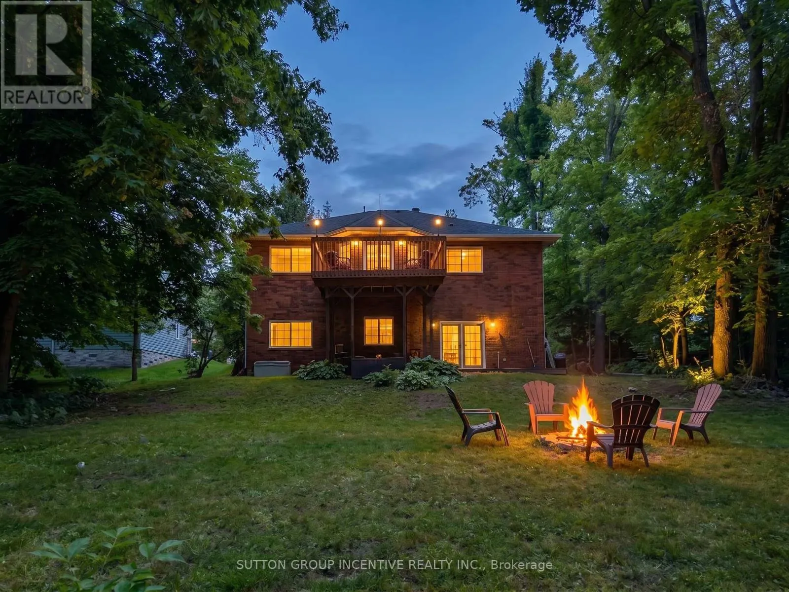 8 ALPINE WAY