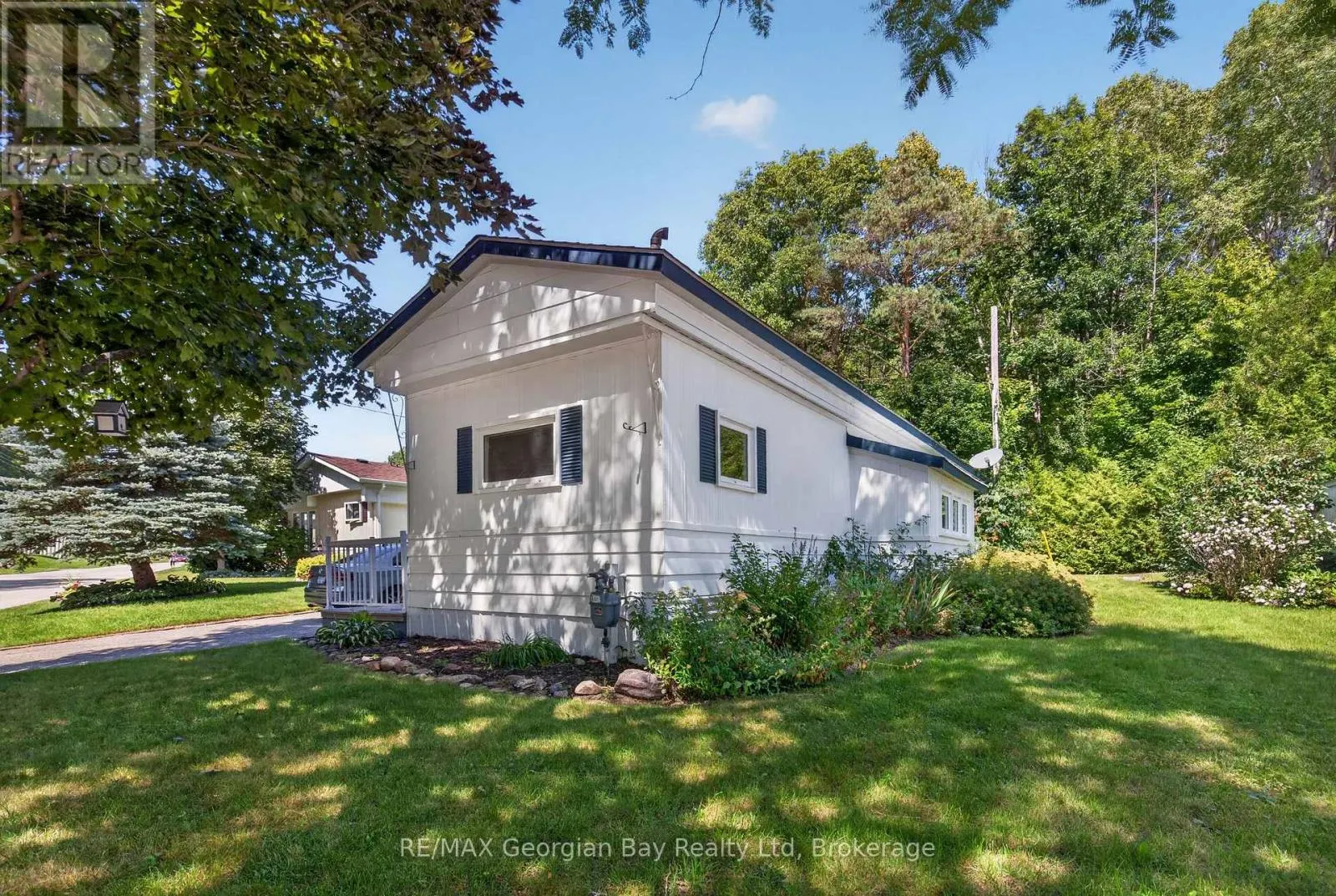 33 - 525 MIDLAND POINT ROAD #33