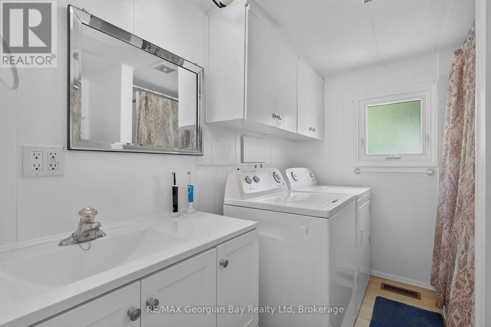 33 - 525 MIDLAND POINT ROAD #33
