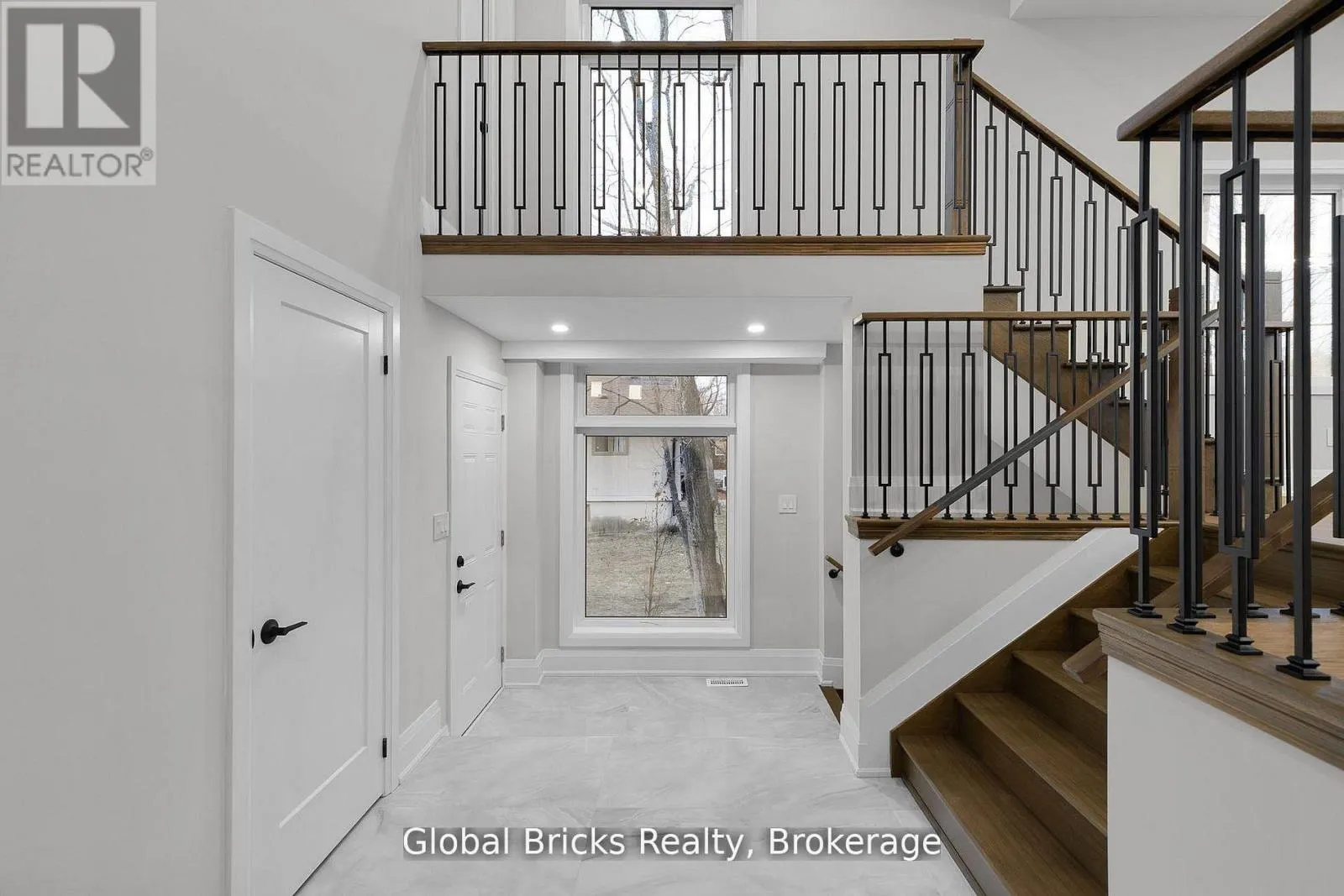 17 STAGLIR DRIVE