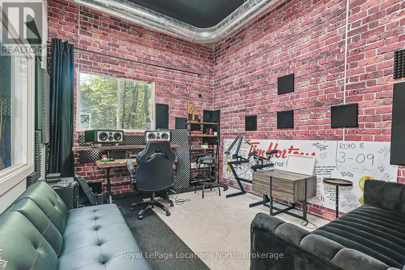 26 SPRUCE STREET
