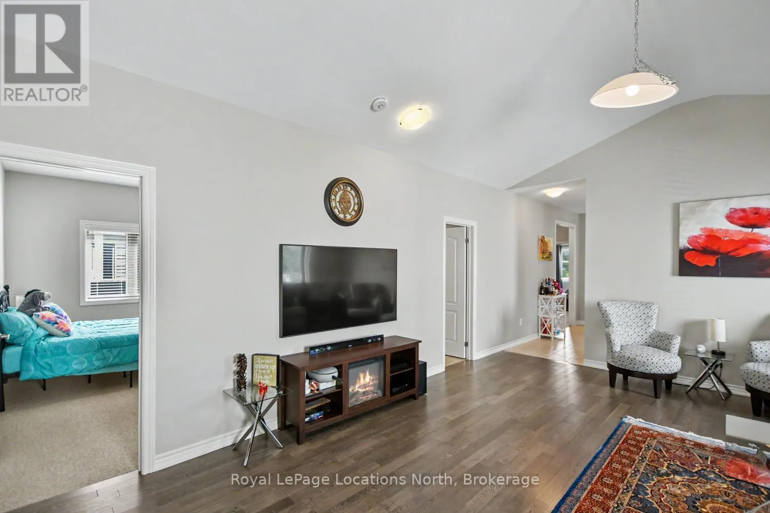 214 SPRINGFIELD CRESCENT