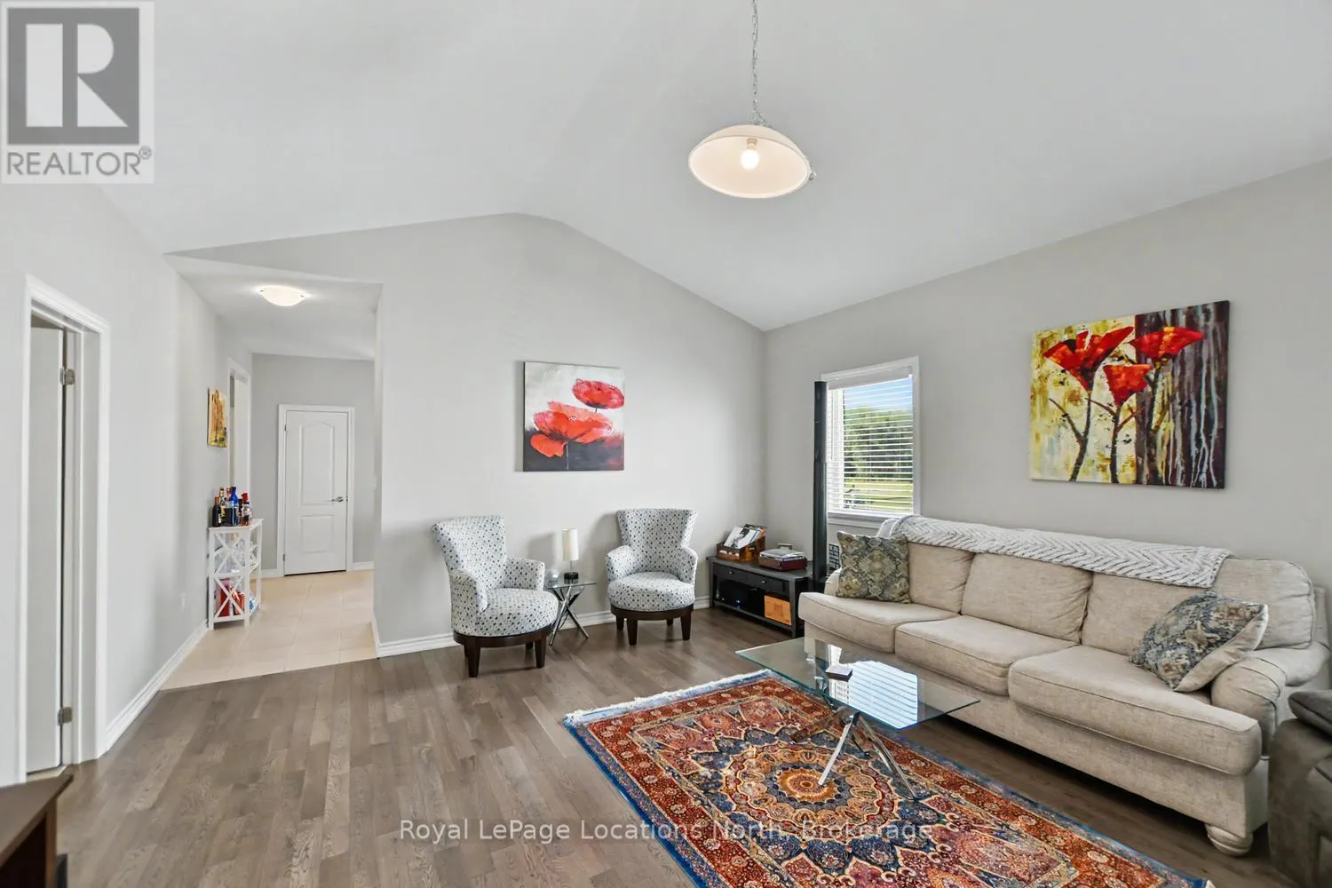 214 SPRINGFIELD CRESCENT