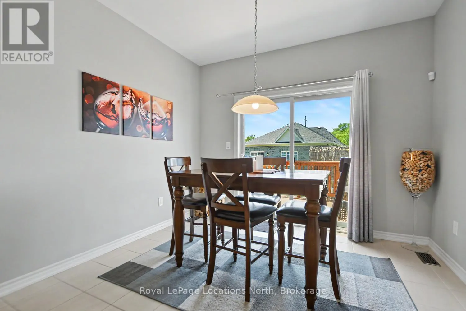 214 SPRINGFIELD CRESCENT