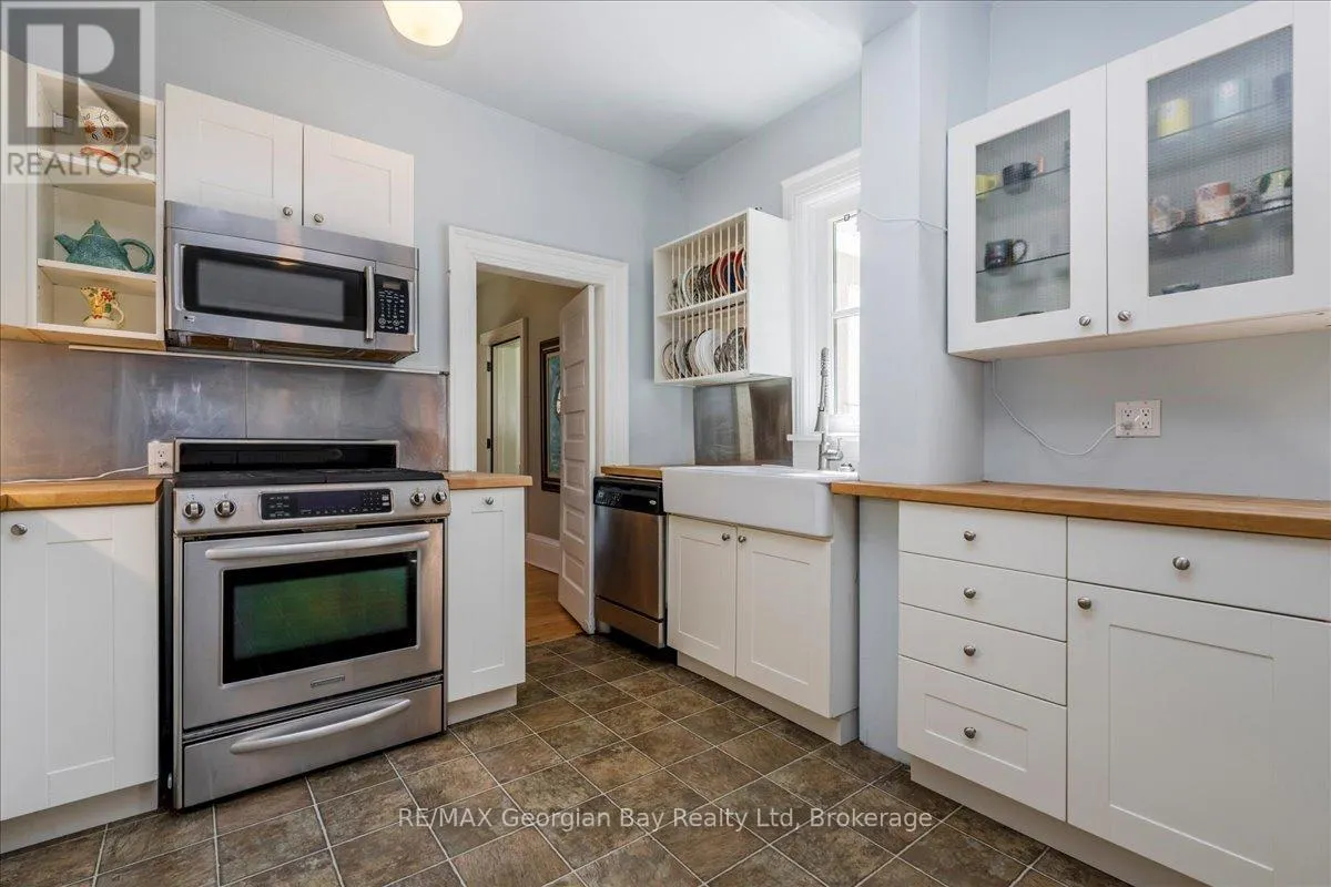 238 SIXTH STREET