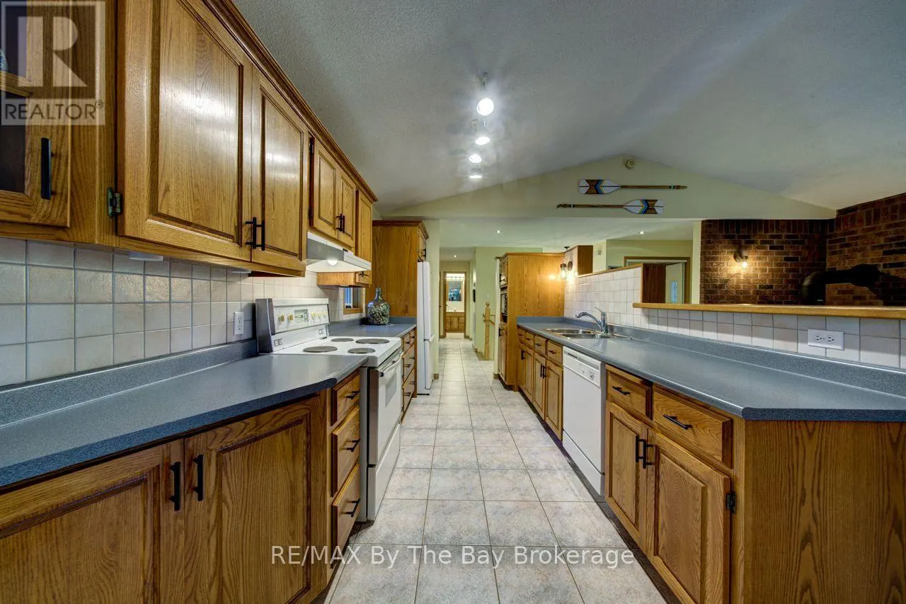 47 BIRCHWOOD TRAIL