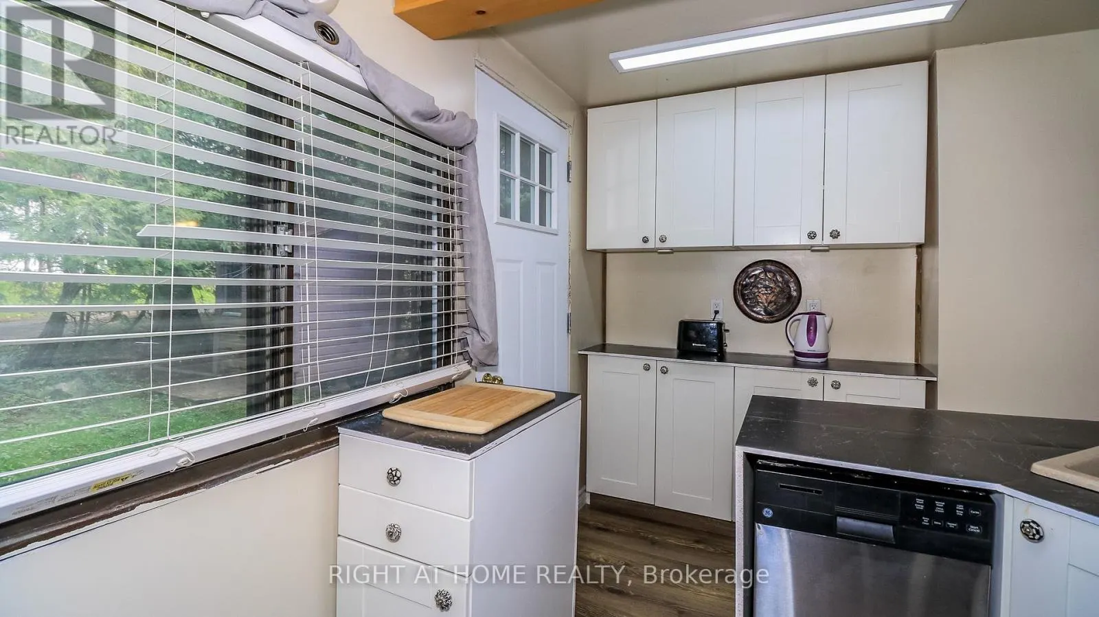 300 ALBIN ROAD