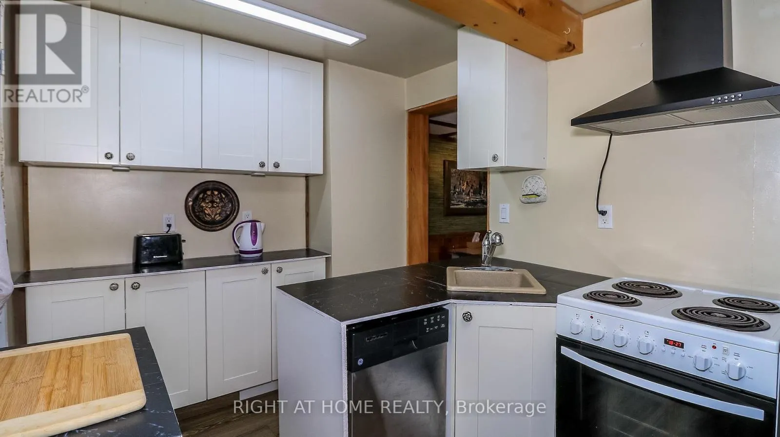 300 ALBIN ROAD