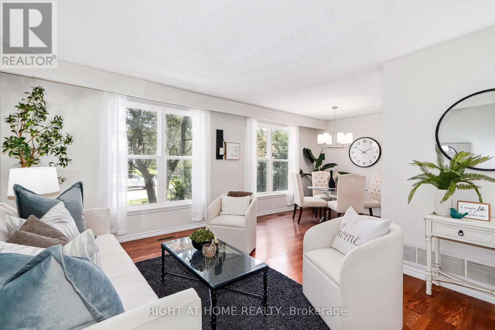 1059 GLEN MHOR CRESCENT