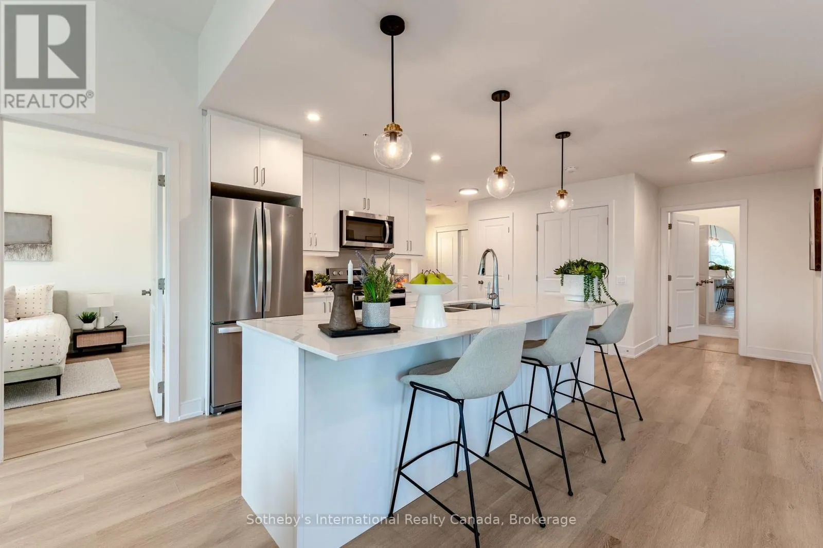 311 - 121 MARY ST STREET #311