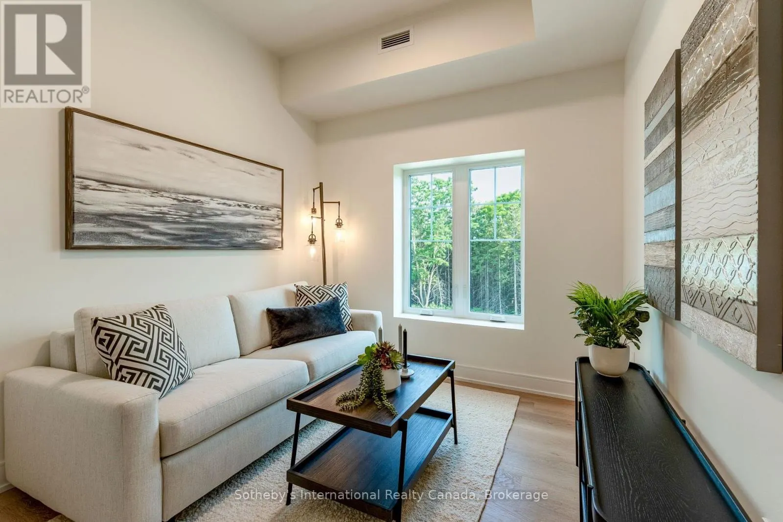 311 - 121 MARY ST STREET #311