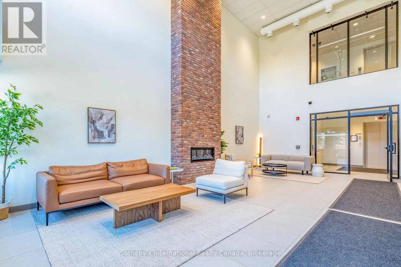 311 - 121 MARY ST STREET #311