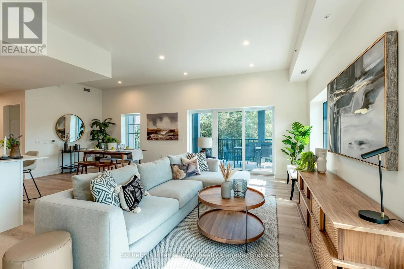 311 - 121 MARY ST STREET #311