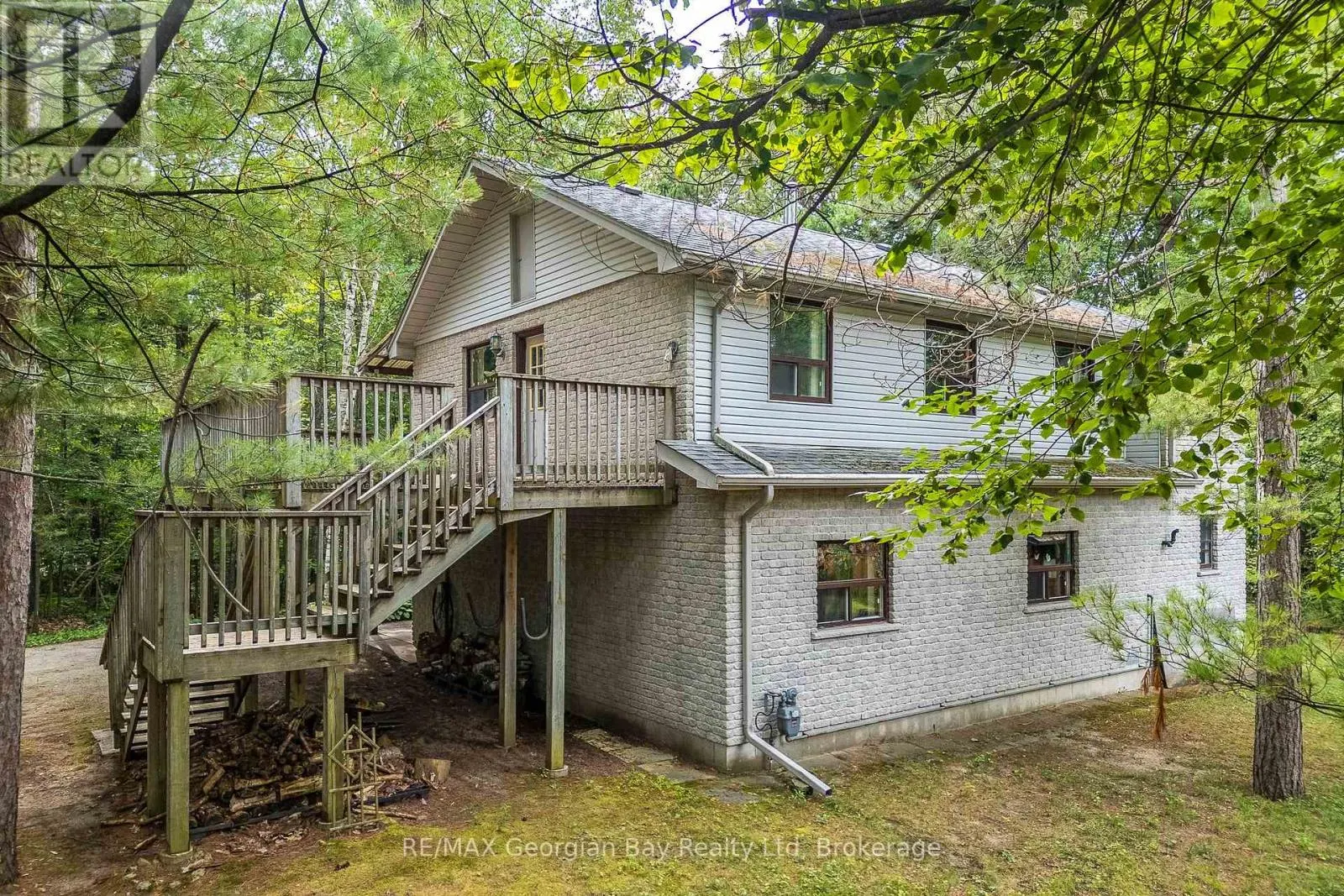 754 LAFONTAINE ROAD W