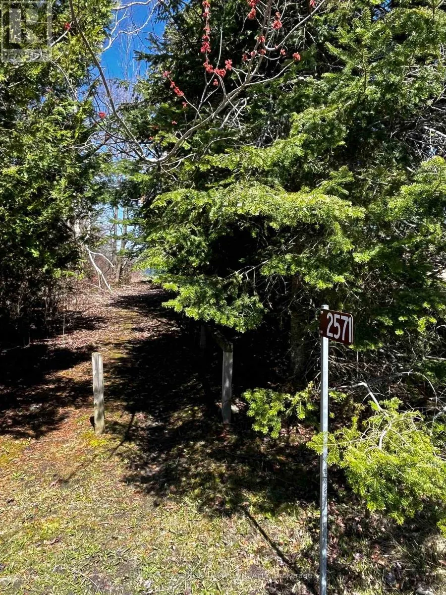 LOT 25 CHAMPLAIN ROAD
