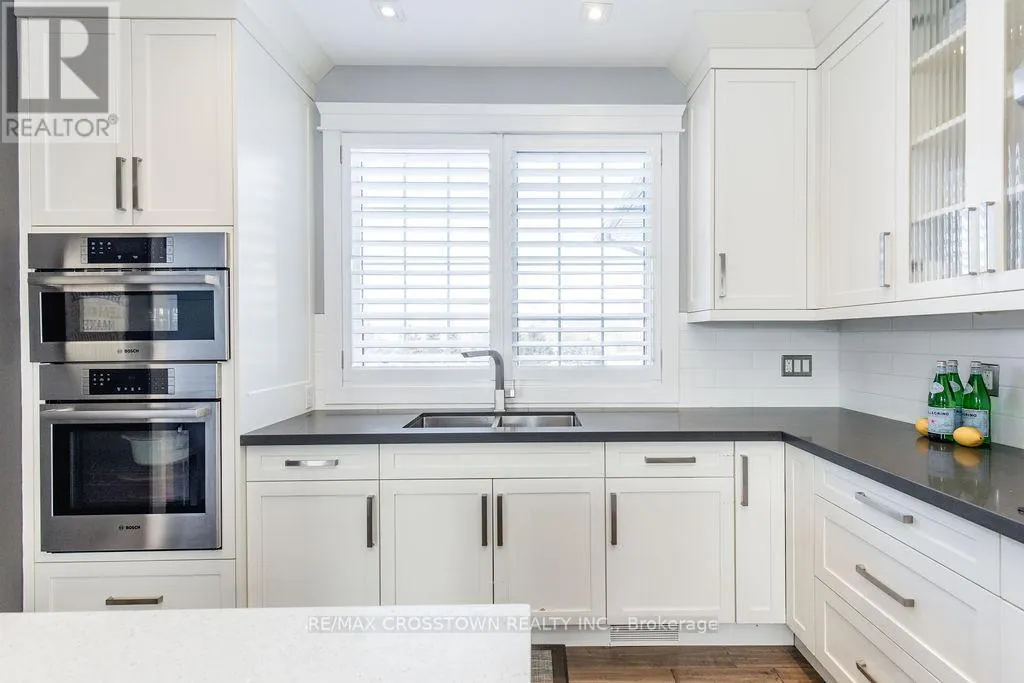 25 MENNILL DRIVE