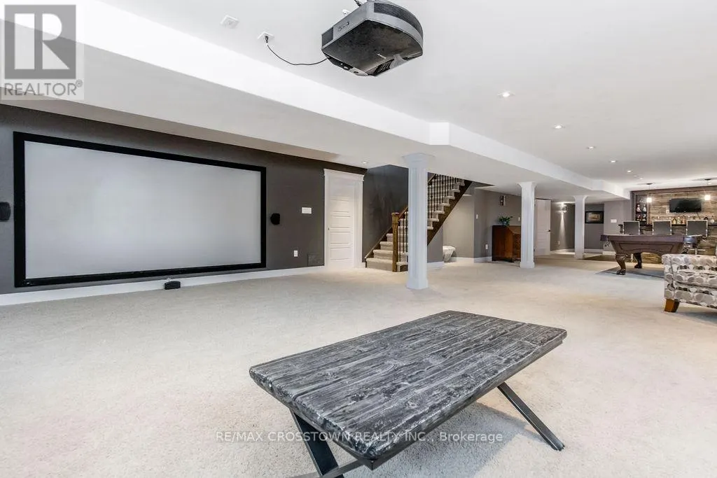 25 MENNILL DRIVE