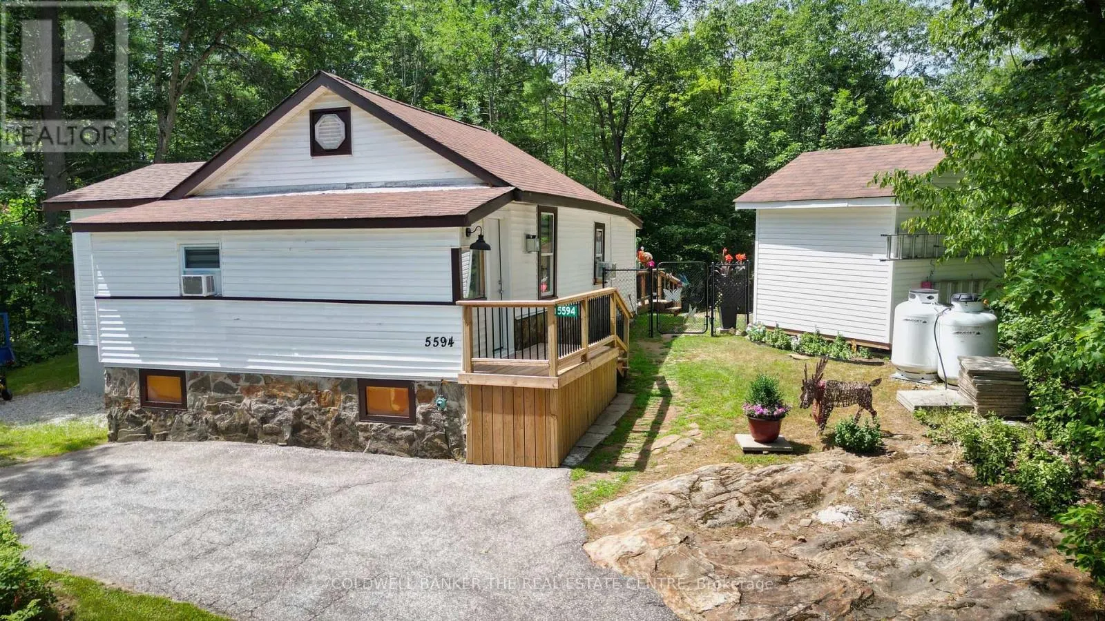 5594 UPPER BIG CHUTE ROAD
