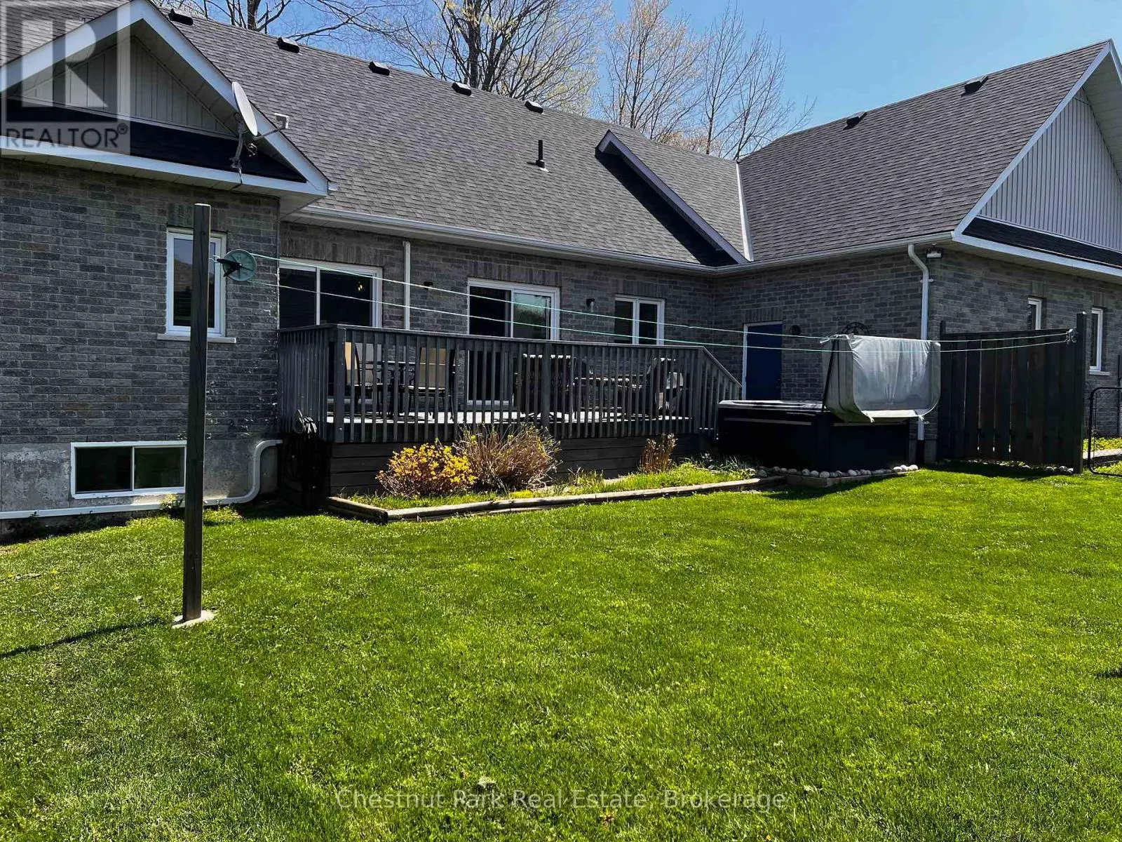 28 BOYD CRESCENT