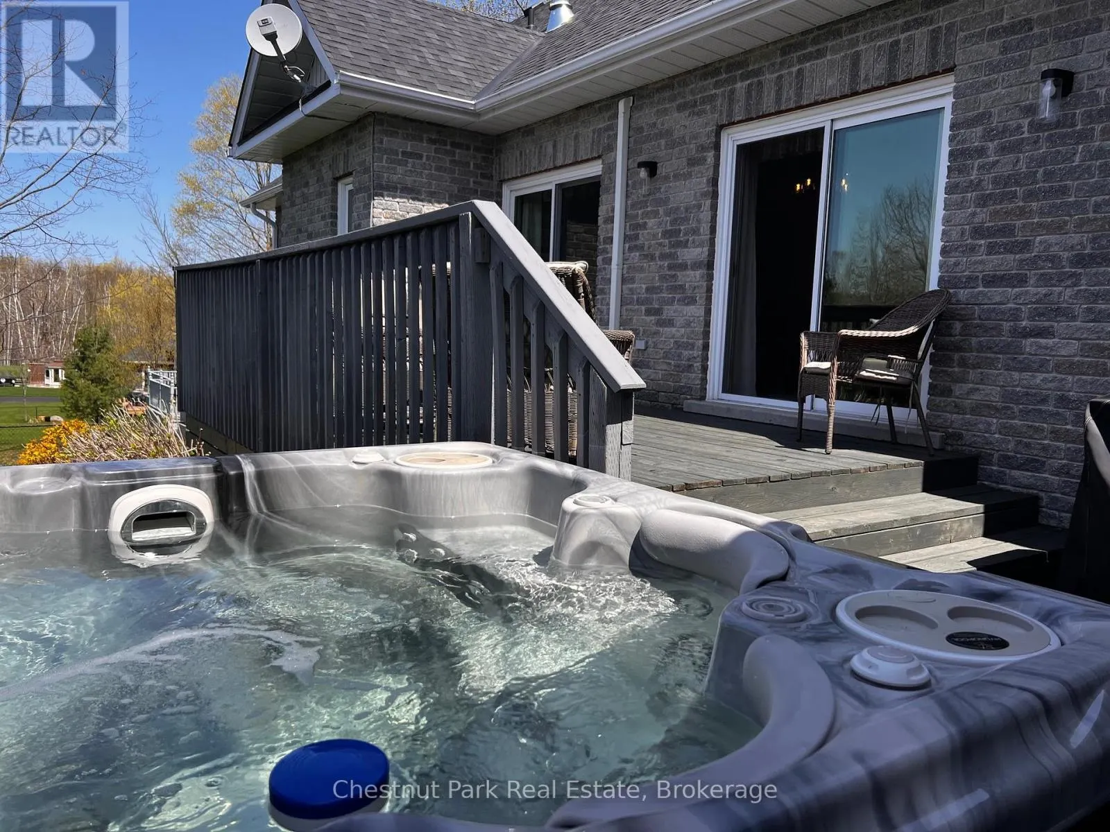 28 BOYD CRESCENT