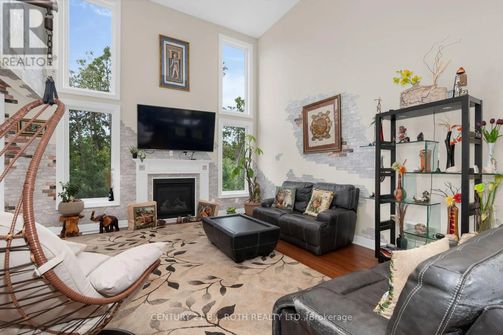 107 ALLEGRA DRIVE