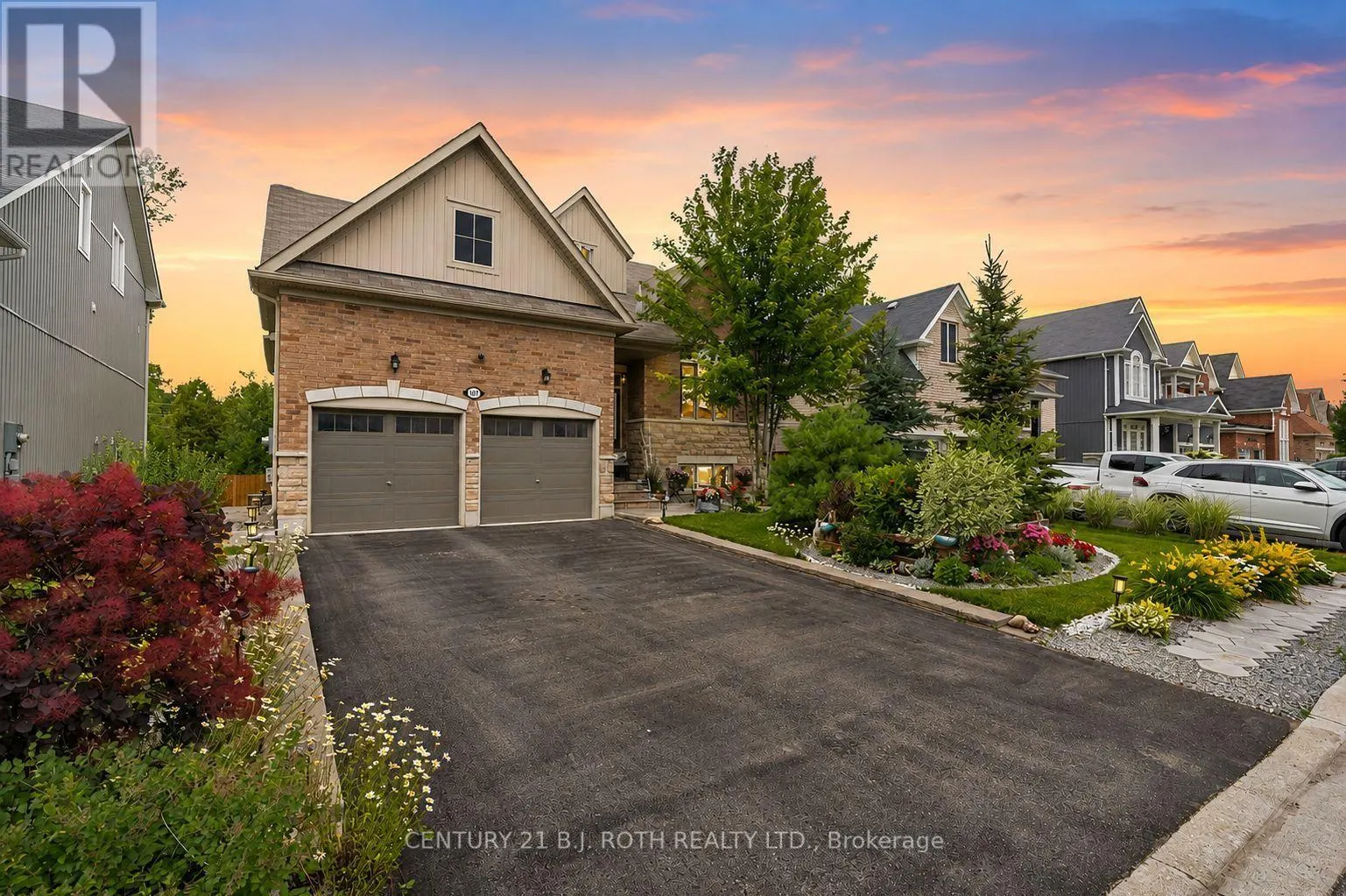 107 ALLEGRA DRIVE