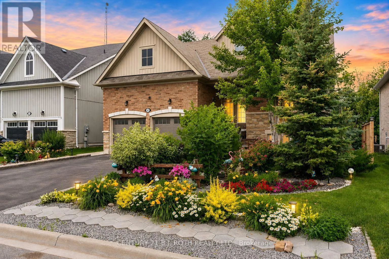 107 ALLEGRA DRIVE
